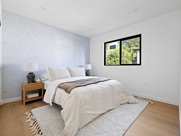 5th image of 12015 Herbert St