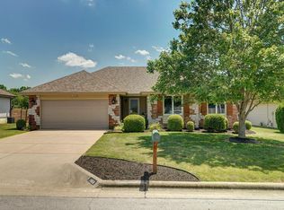 1408 W Deerfield St, Springfield, MO 65807