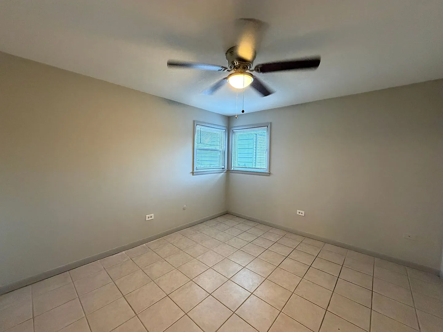 8039 Grand Ave — Photo 4