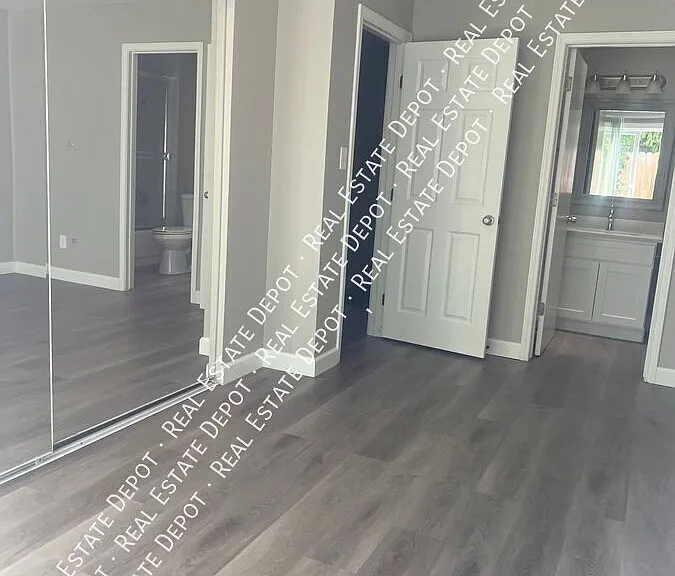 1152 Johnson Ct — Photo 35