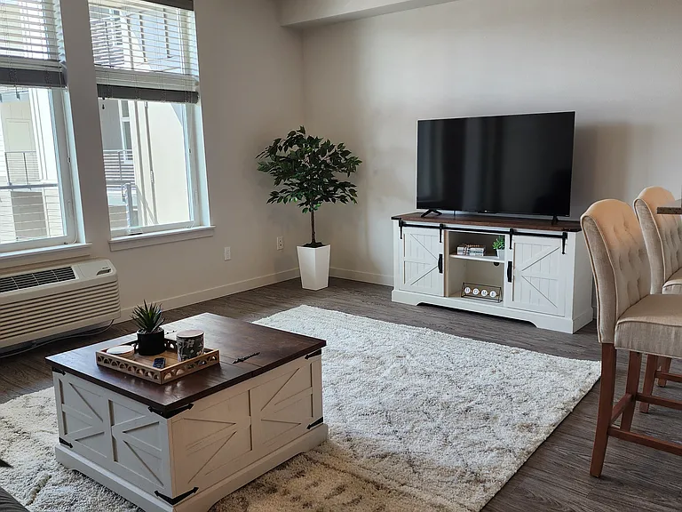 Cedar Commons — Photo 23