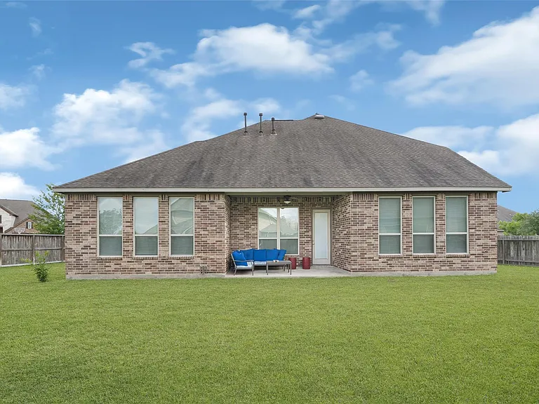 7346 Enchanted Island Ln — Photo 18