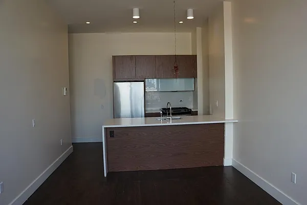 Rented by Corcoran | media 23