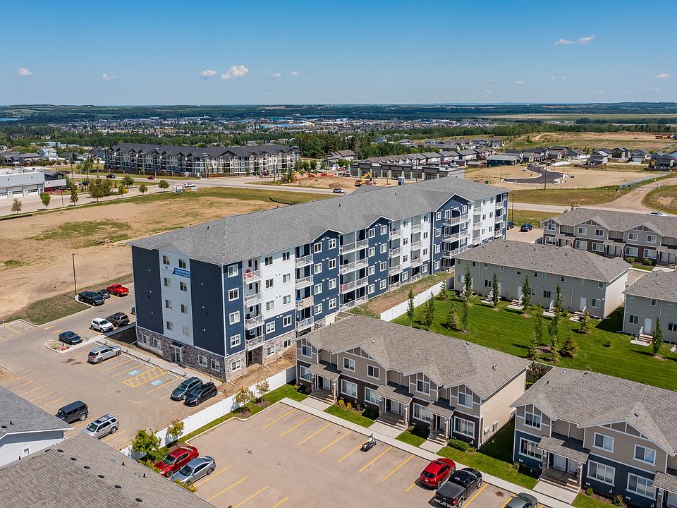 2nd image of 15 Broadway Rise #2204