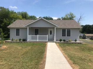 1457 10th St, Cottage Hills, IL 62018