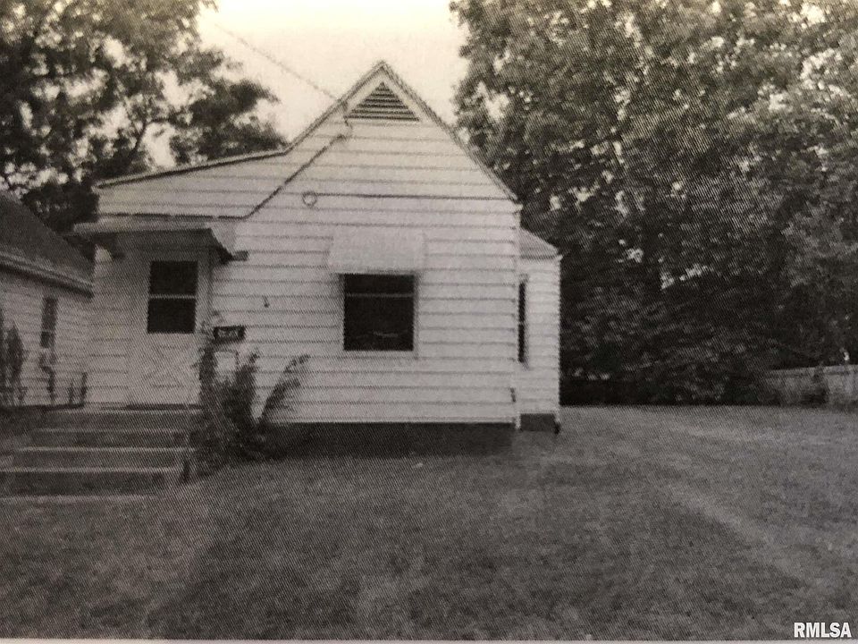 1st image of 1321 N Bourland Ave