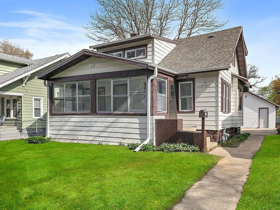 1st image of 3211 Parkside Ave