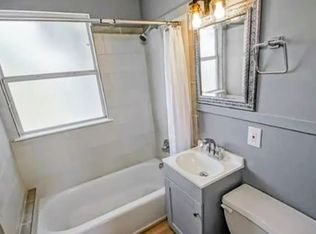 6208 Warrington Dr #1, New Orleans, LA 70122