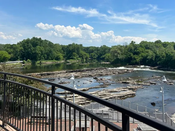 60 Winooski Falls Way #1210, Winooski, VT 05404