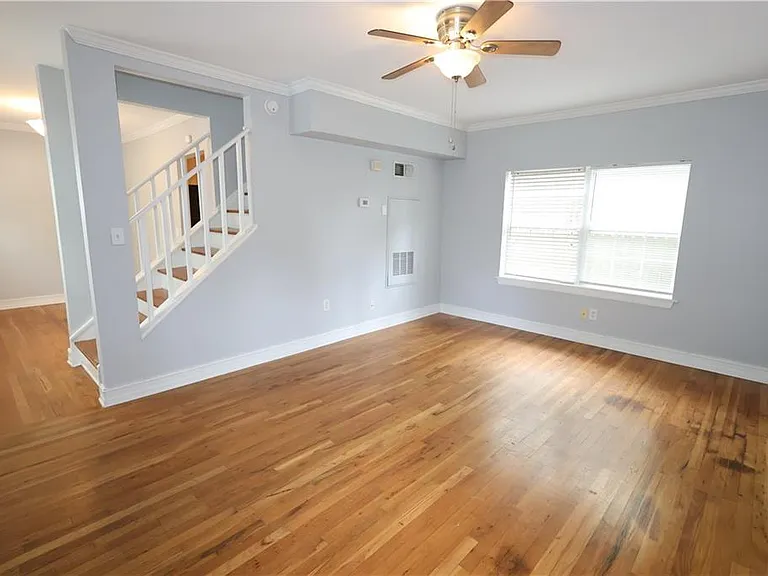 285 Oxford Pl NE #2 — Photo 3