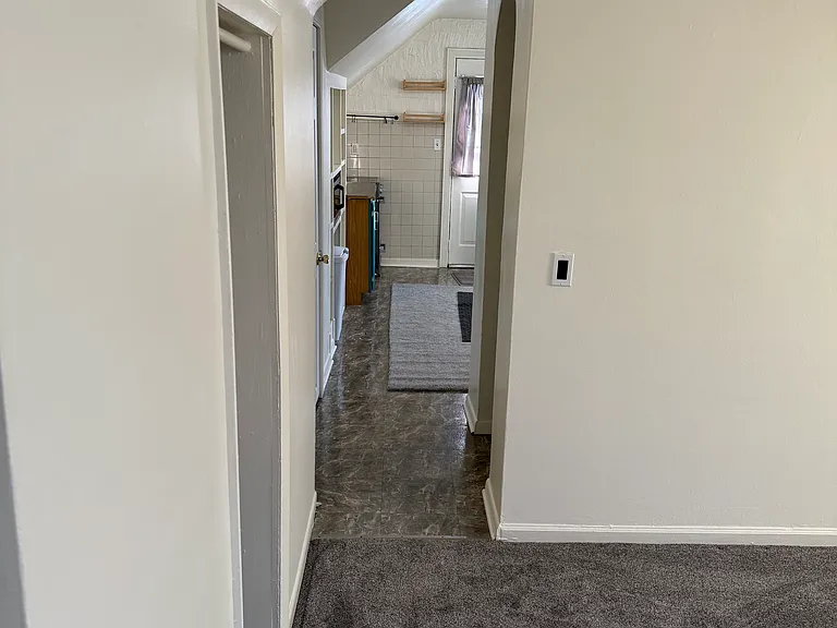 1518 N Wayne Rd #A — Photo 12