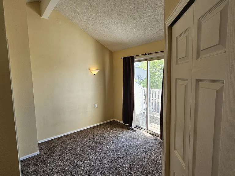 17111 E Ford Dr — Photo 18