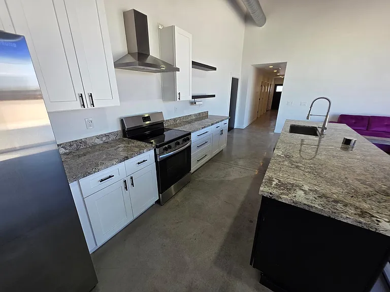 2061 W Daniel Rd #2 — Photo 6