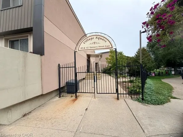 40 Tannery St E #263, Cambridge, ON N3C 2B9