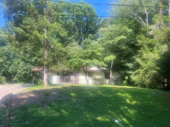 411 Karen Dr, Alpharetta, GA 30009