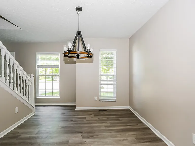 8402 Lucerne Dr — Photo 8
