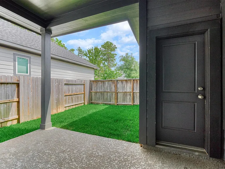 222 Thistle Dr — Photo 37