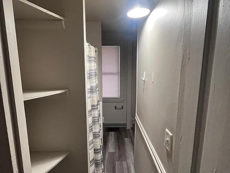 17 Poplar St — Photo 12