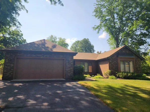 751 Timber Ridge COURT #5, Fontana, WI 53125