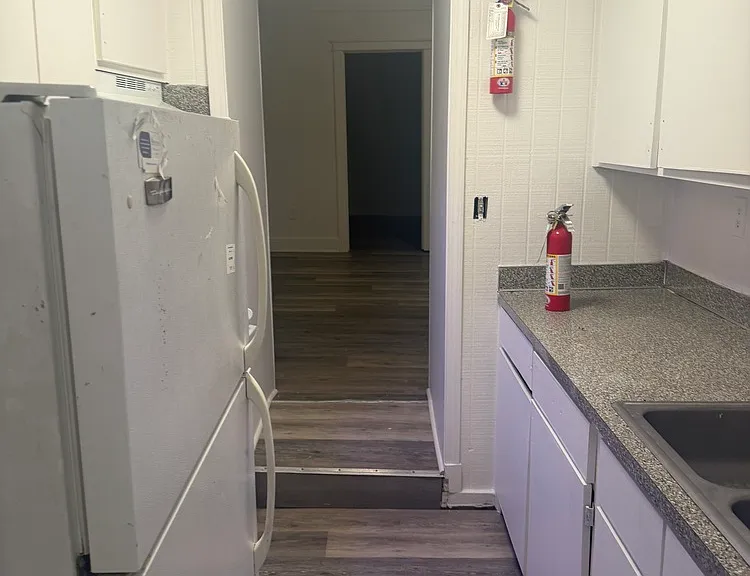 293 King St — Photo 10
