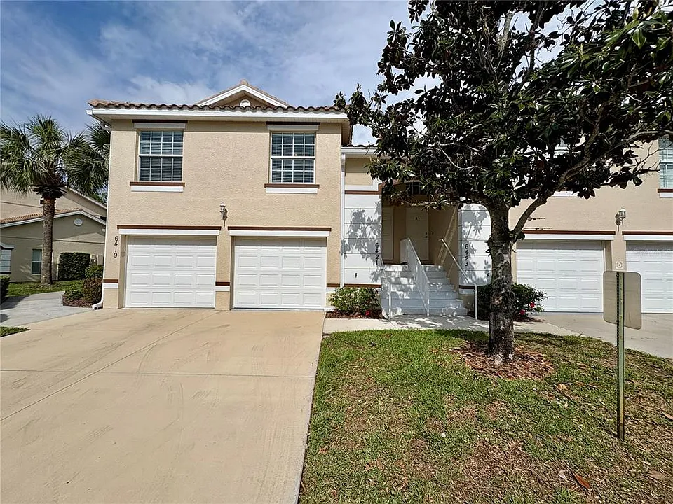 6421 Bay Cedar Ln
