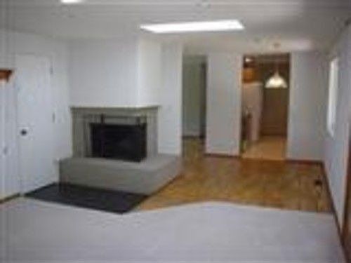 5th image of 12154 SE 67th Pl