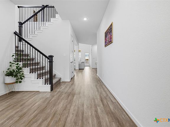 4th image of 4306 Frankfurt Ln