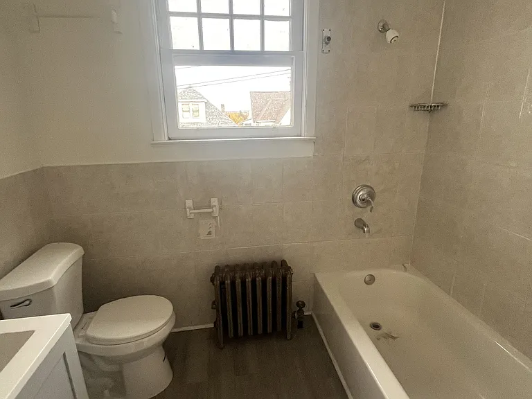 245 E Northampton St — Photo 10