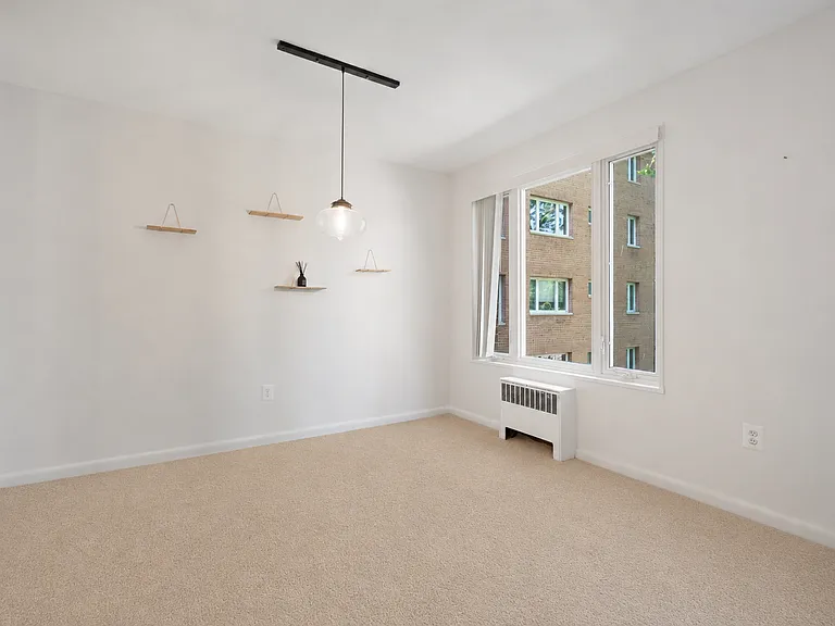 2400 41st St NW #312 — Photo 3