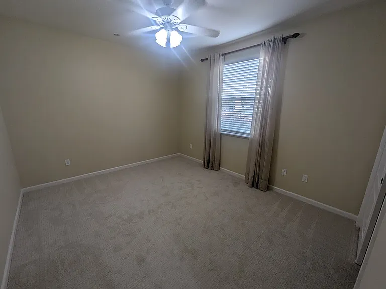 1656 Marseille Ln — Photo 9
