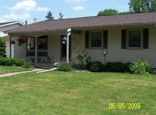 4172 Ferndale Ln, La Crosse, WI 54601