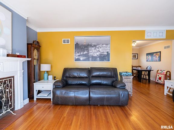 5th image of 3120 N Linnhill Ct