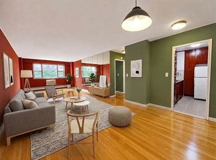 5230 39th Dr APT 5C, Woodside, NY 11377
