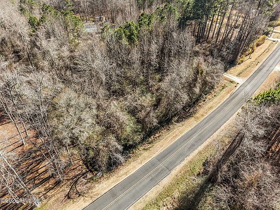 5th image of 216 Langley Road