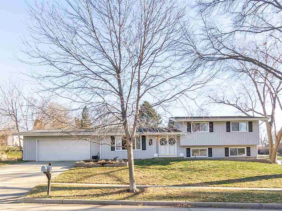 1st image of 1348 Clark Dr