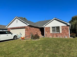 127 Winfield Park Ct, Greenfield, IN