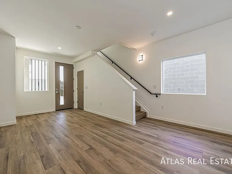 2640 S Delaware St #3 — Photo 7