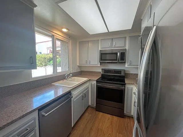 210 Reef Ct — Photo 5