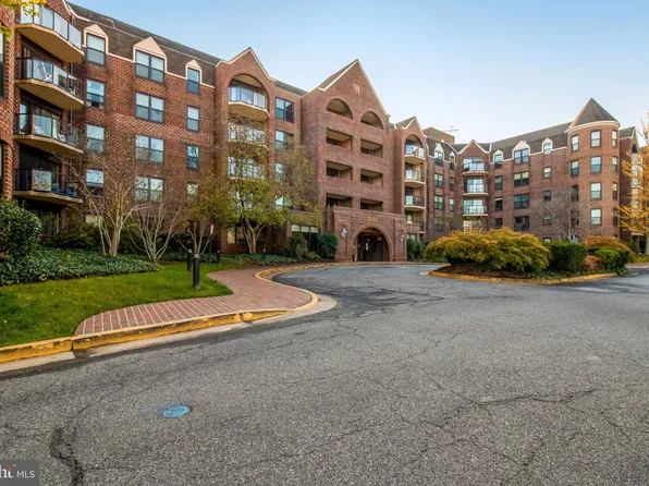 2100 Lee Hwy APT 431, Arlington, VA 22201
