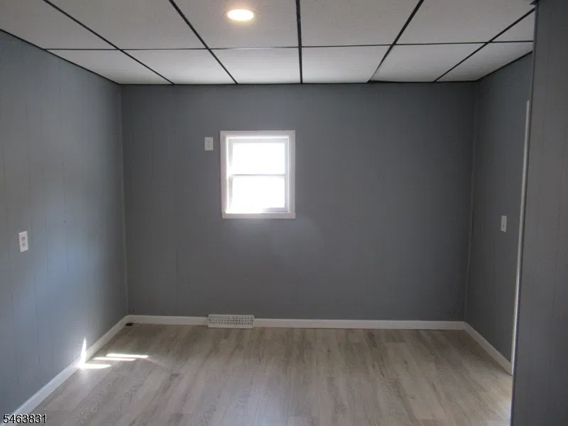 2 bed, 1.0 bath, $2,000 — Photo 2