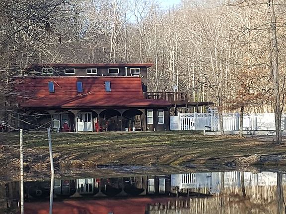 5th image of 1016 Willowbank Ct