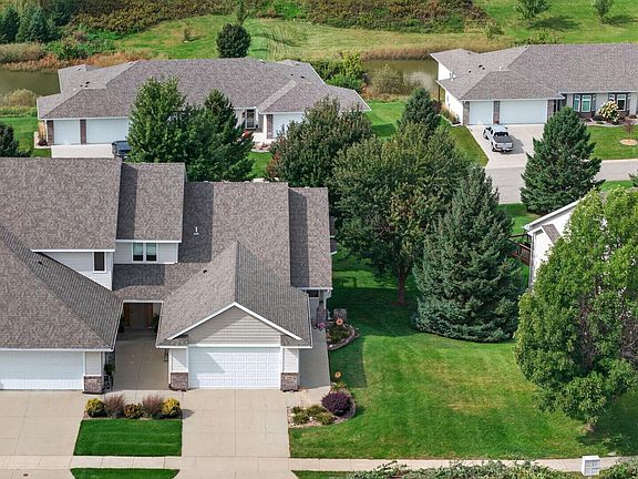 2nd image of 2048 Crimson Ridge Dr NW