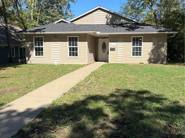 317 W Ming St, Warrensburg, MO 64093