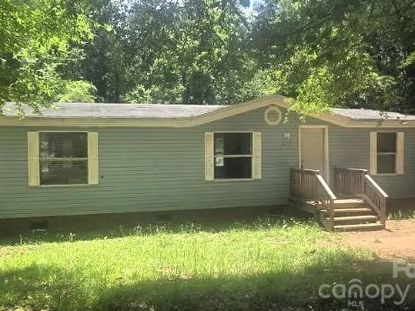 4412 Eagle Chase Dr, Charlotte, NC 28216
