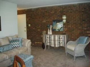 3011 Ingleside Dr APT J, High Point, NC 27265