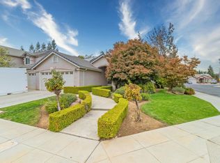 2896 E Shea Dr, Fresno, CA