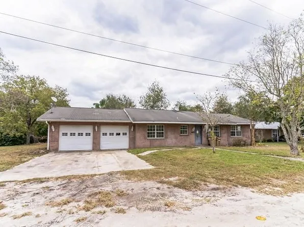 34030 Sunset Ave, Leesburg, FL 34788