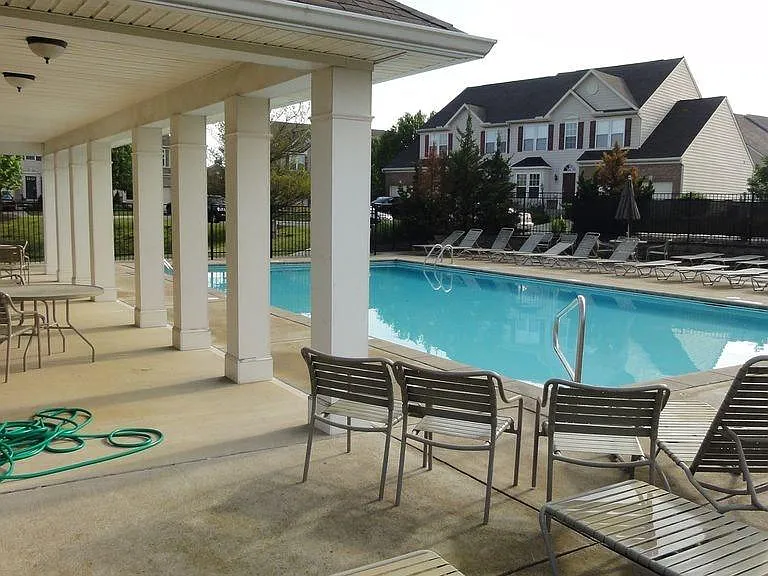 pool