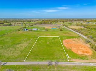 1104 Clover Dr, Poolville, TX 76487