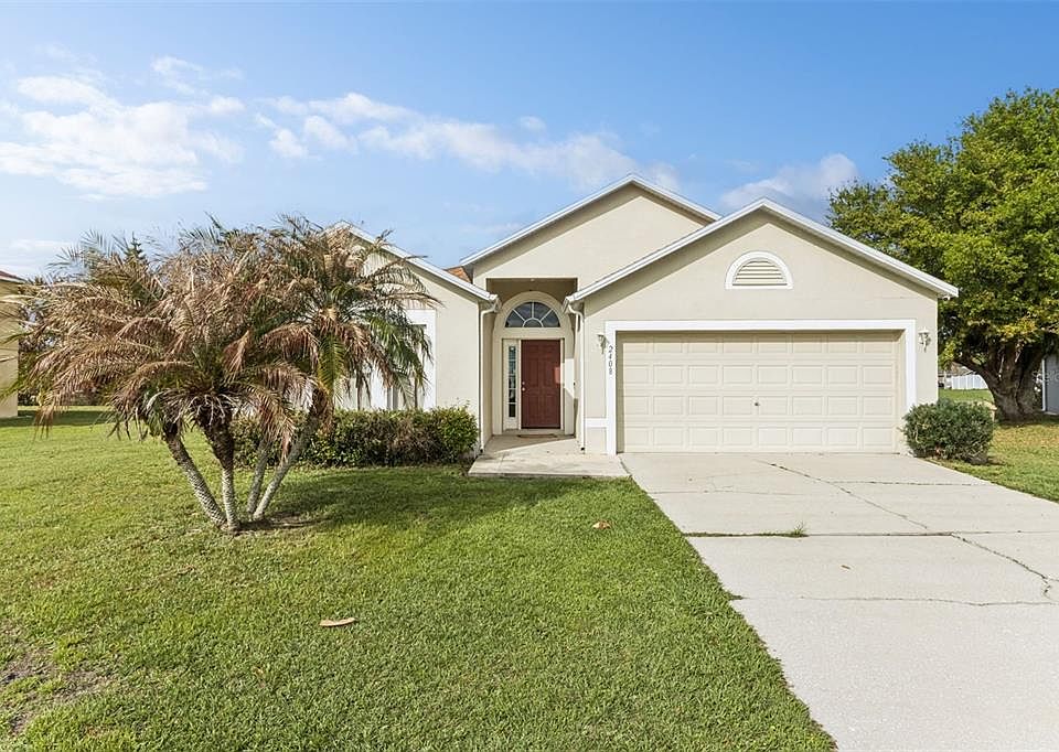 1st image of 2408 Ridgeway Dr